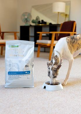 Сухий корм для собак усіх розмірів і стадій життя Nature's Protection Superior Care White Dogs White Fish All Sizes&Life Stages з білою рибою NPSC47590 фото